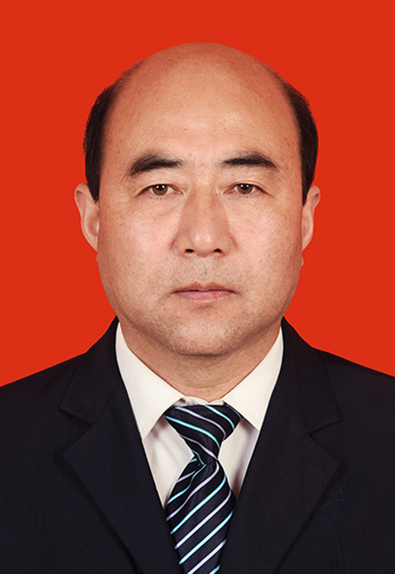 魏长缨 (红底).jpg